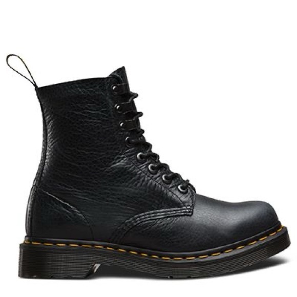 Dr Martens  Lace up Boots NWOT - Picture 2 of 3